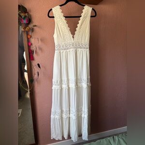 L'ATISTE Ivory Lace Maxi Dress